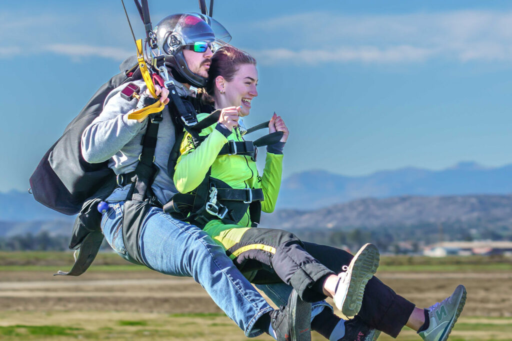 Tandem Skydiving: The Best Choice for First-Timers