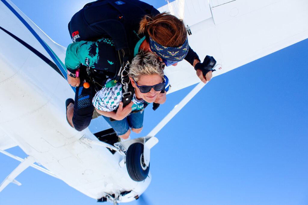 What Exactly is the Weight Limit for Skydiving