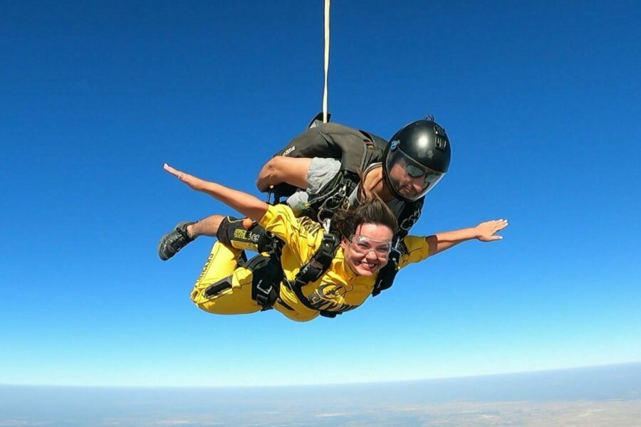 sky diving cost