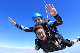 Best Beginner-Friendly Skydiving Spots in the US