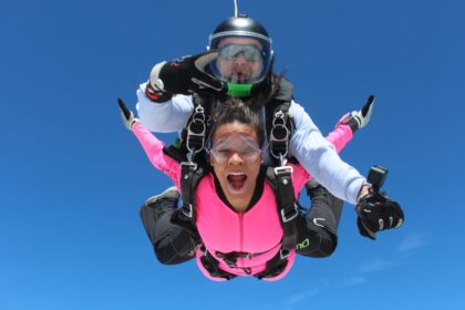 What to Expect on Your First Skydive