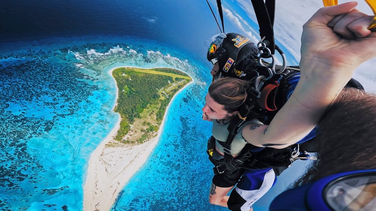 Skydiving Island Hopping Experience