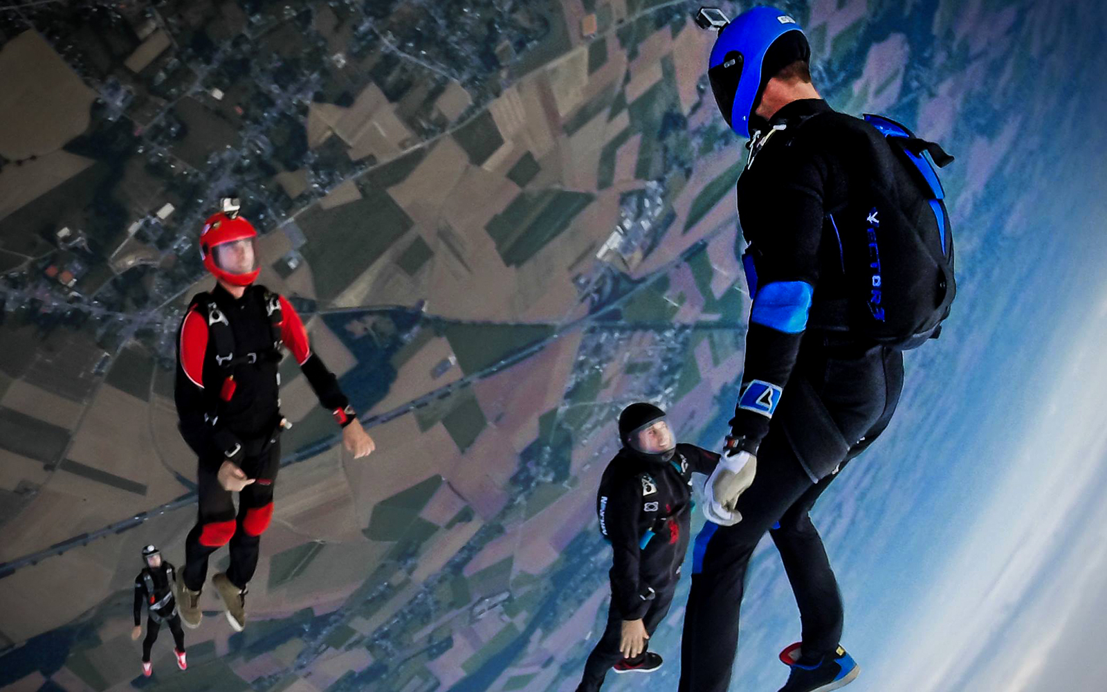 Skydiving Near Las Vegas Travel Guide (2026)