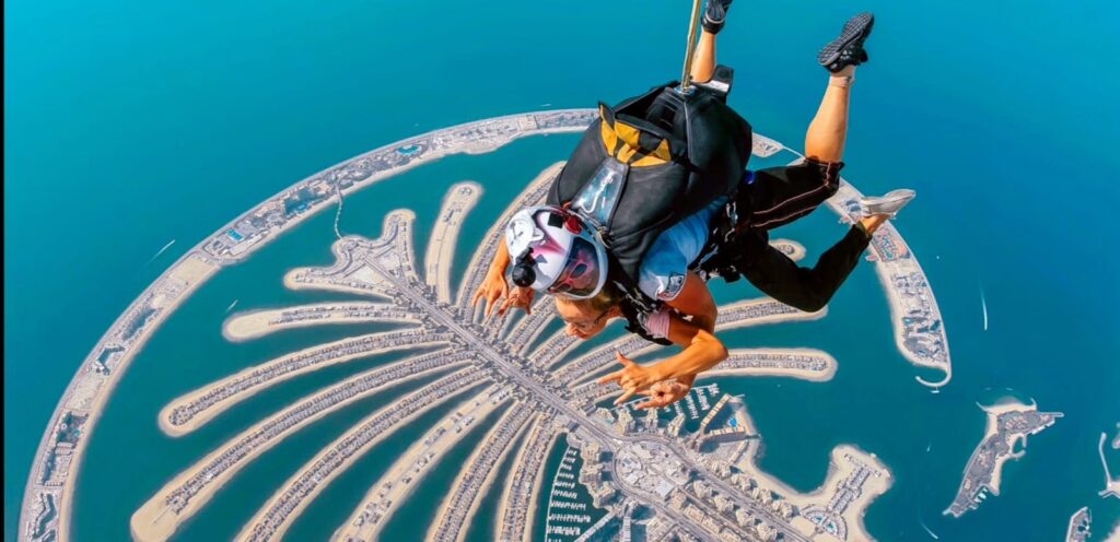 skydive dubai price palm jump