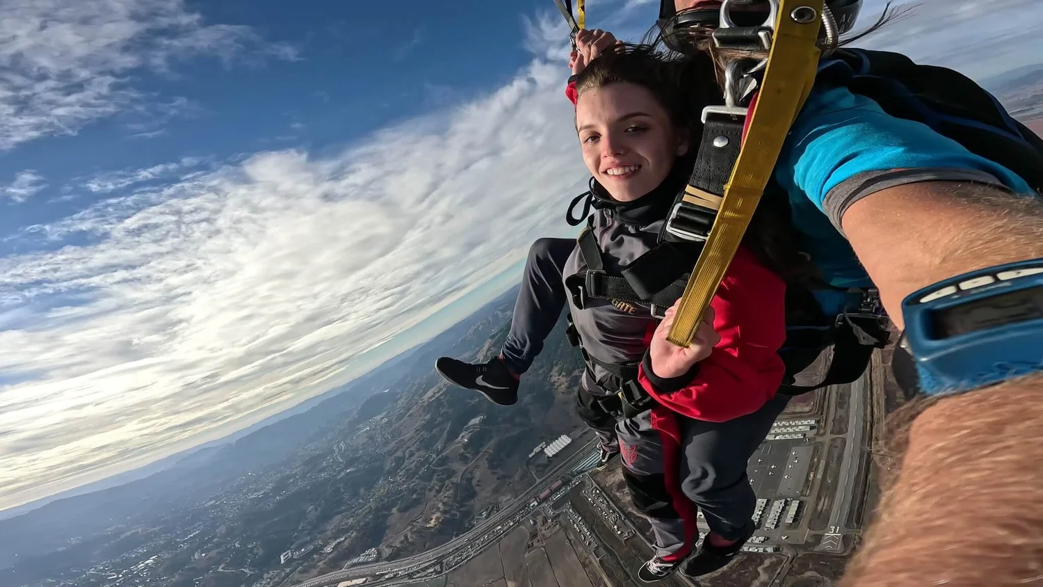 skydiving in California